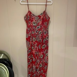 Size M 3/4 length romper